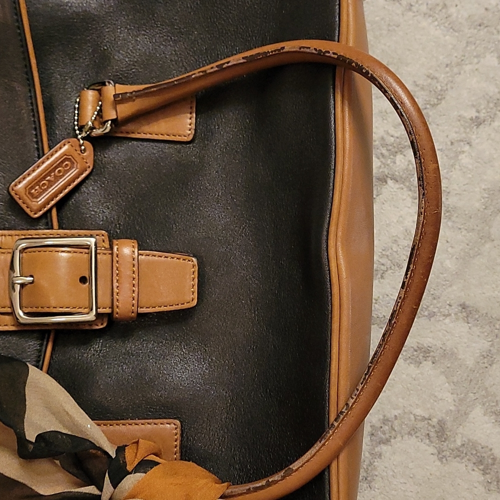 Authentic Coach bag - Picture 4 of 6